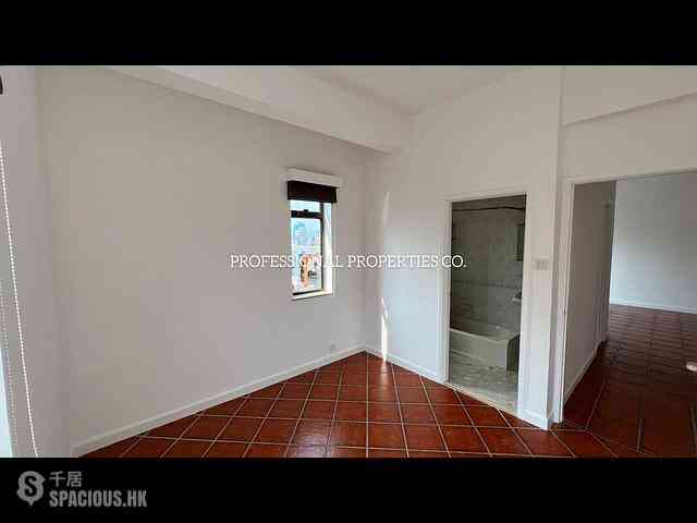 Tai Hang - 3-3E, Wang Fung Terrace 11