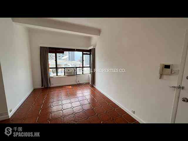 Tai Hang - 3-3E, Wang Fung Terrace 04