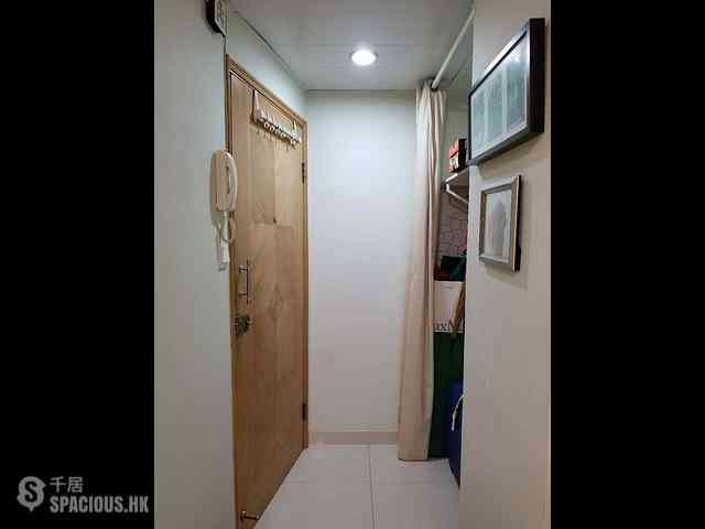 Sai Ying Pun - 17, Bonham Road 02