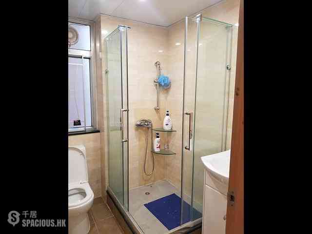 Sai Ying Pun - 17, Bonham Road 07
