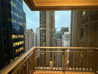 Wan Chai - The Zenith Phase 1 Block 2 04