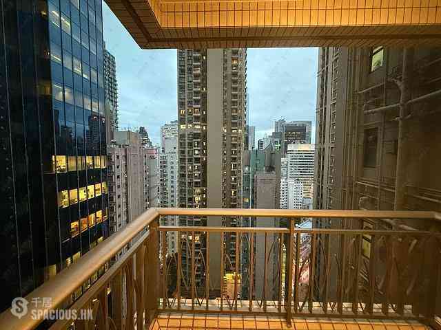 Wan Chai - The Zenith Phase 1 Block 2 04