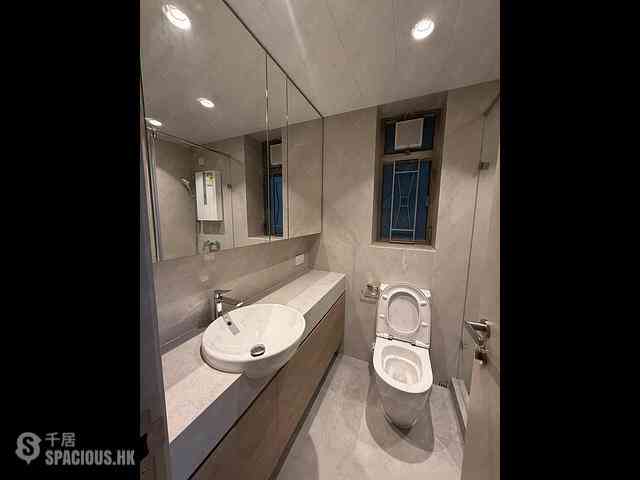 Wan Chai - The Zenith Phase 1 Block 2 09