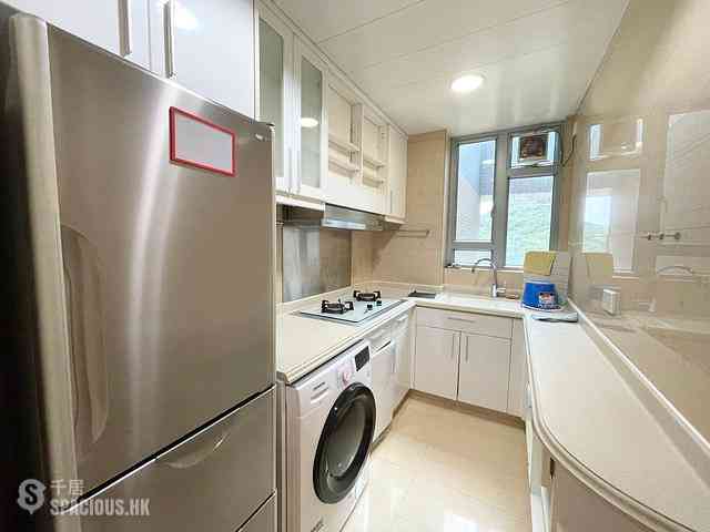 Tung Chung - Caribbean Coast Phase 1 Monterey Cove 06