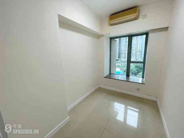 Tung Chung - Caribbean Coast Phase 1 Monterey Cove 04