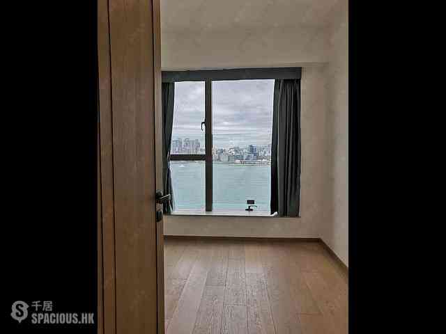 Fortress Hill - Harbour Glory Block 8 04