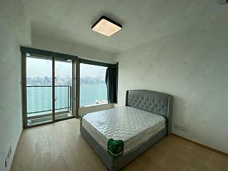 Fortress Hill - Harbour Glory Block 8 13