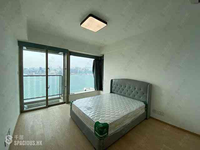 Fortress Hill - Harbour Glory Block 8 13