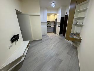 Whampoa Garden - Whampoa Garden Phase 2 Cherry Mansions Block 5 06