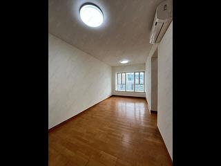 Sai Wan Ho - Les Saisons L Automne (Tower 3) 02
