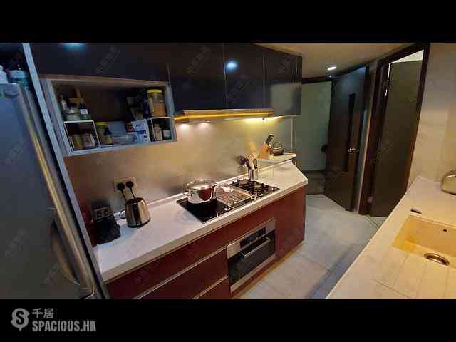 Sai Wan Ho - Grand Promenade Block 3 02