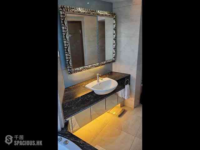 Sai Wan Ho - Grand Promenade Block 3 05