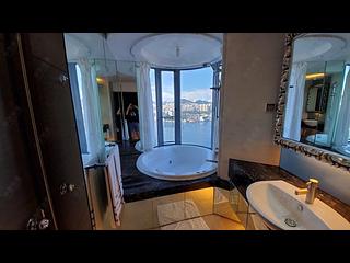 Sai Wan Ho - Grand Promenade Block 3 06