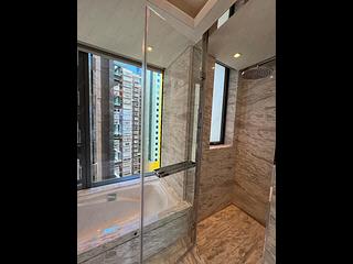 North Point - Victoria Harbour Phase 2B-2 Victoria Harbour II Block 3 03
