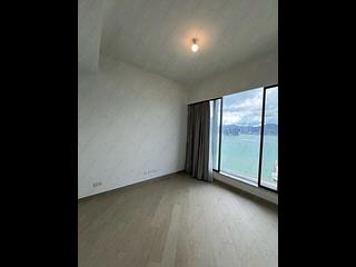North Point - Victoria Harbour Phase 2B-2 Victoria Harbour II Block 3 05