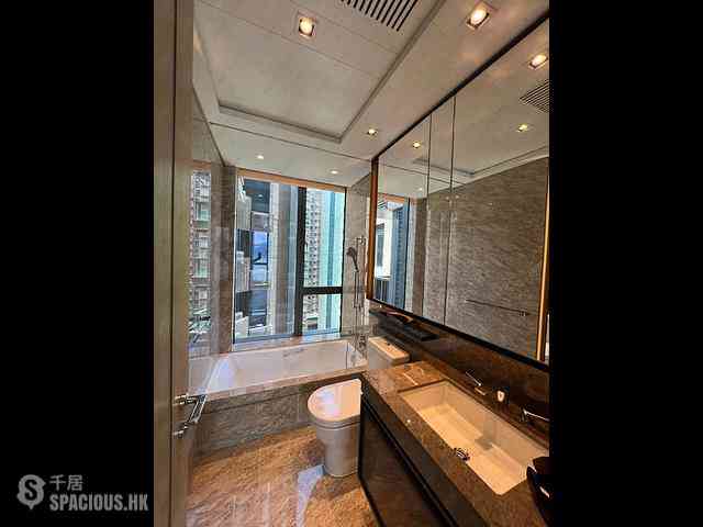 North Point - Victoria Harbour Phase 2B-2 Victoria Harbour II Block 3 06