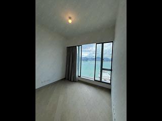 North Point - Victoria Harbour Phase 2B-2 Victoria Harbour II Block 3 08