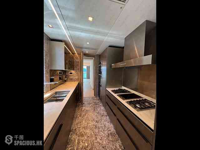 North Point - Victoria Harbour Phase 2B-2 Victoria Harbour II Block 3 12