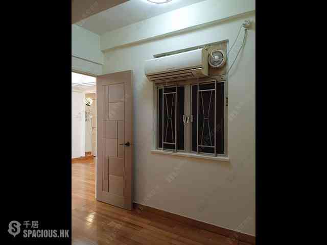 Causeway Bay - Bay View Mansion 14