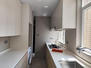 Stanley - Redhill Peninsula Site A (Phase 4) Block 9 12
