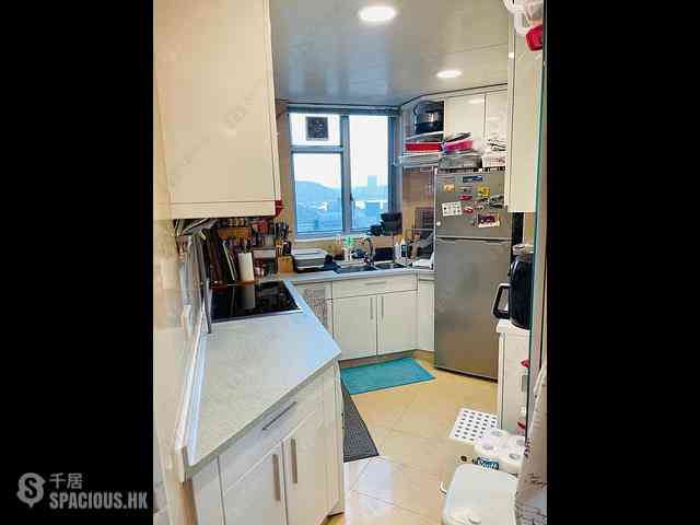 Tung Chung - Caribbean Coast Phase 1 Monterey Cove Tower 3 01
