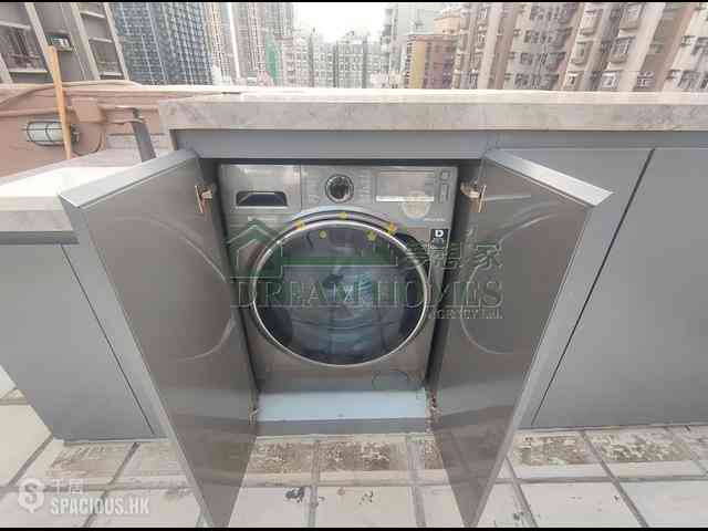 Sai Ying Pun - Koon Wah Building 23