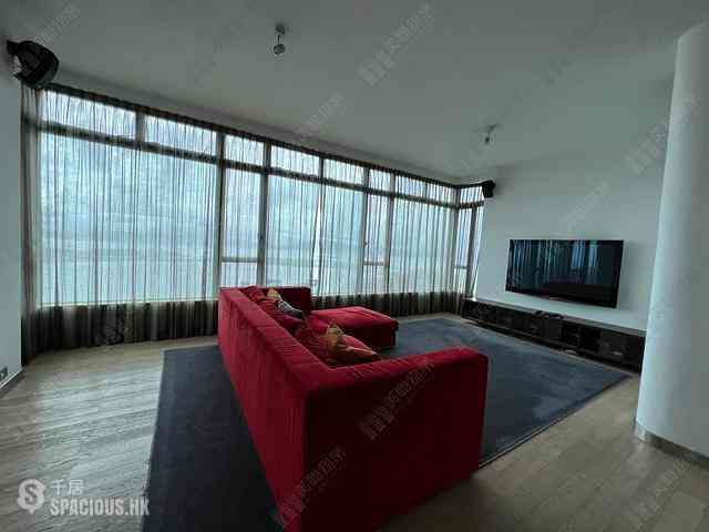 Tung Chung - Coastal Skyline Phase 1 Block 2 01