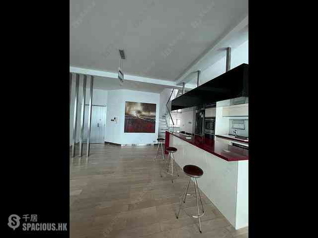 Tung Chung - Coastal Skyline Phase 1 Block 2 07