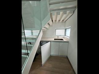 Tung Chung - Coastal Skyline Phase 1 Block 2 09