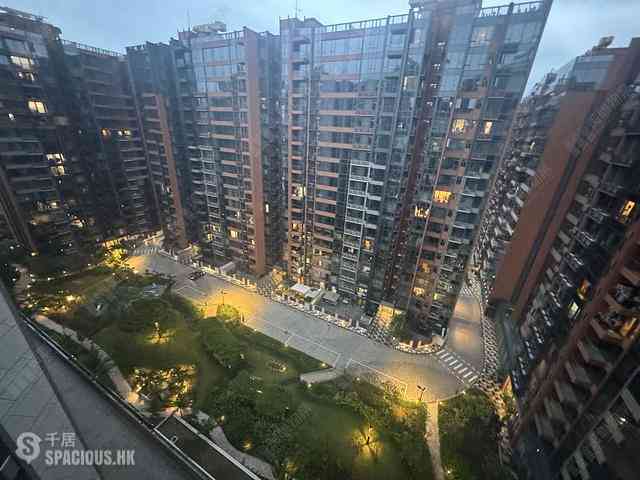 Pak Shek Kok - Solaria Tower 1 04