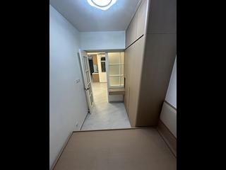 Wan Chai - Kwong Wah Building 06