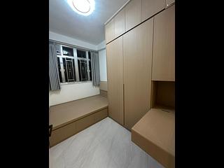 Wan Chai - Kwong Wah Building 04
