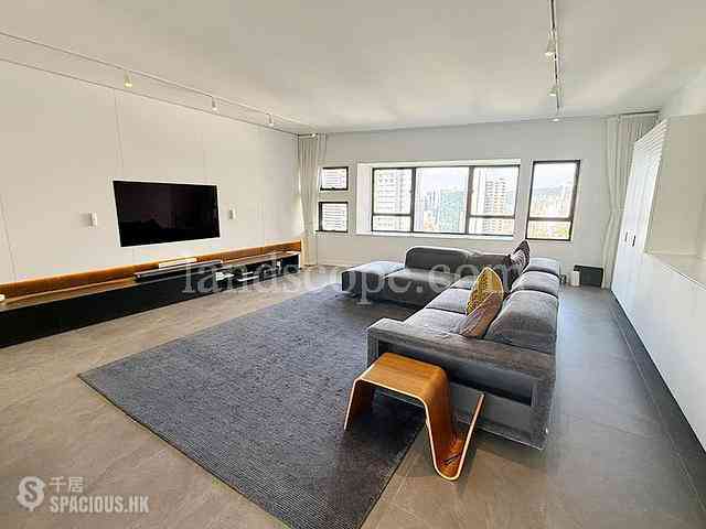 Mid Levels Central - Birchwood Place 01