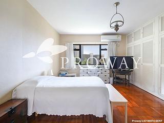 Pok Fu Lam - Baguio Villa Block 44 06