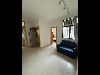 Tai Hang - Dragon Centre Block 2 04