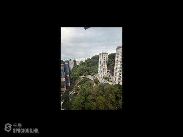 Tai Hang - Dragon Centre Block 2 08