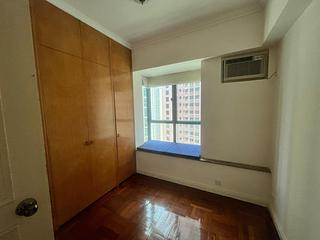 Mid Levels Central - Hillsborough Court 04
