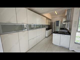 Stanley - Redhill Peninsula Site A (Phase 4) Block 2 05