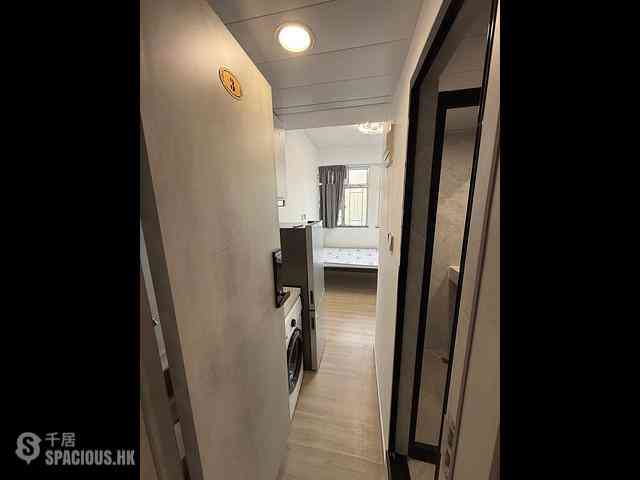 Prince Edward - Hung Tak Building 01