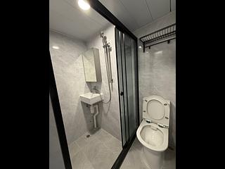 Prince Edward - Hung Tak Building 08