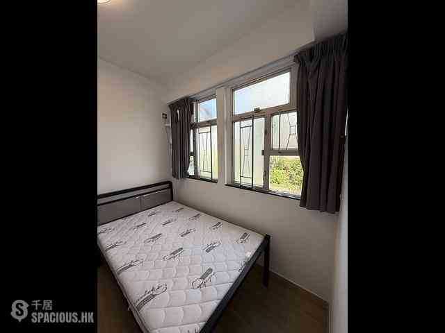 Prince Edward - Hung Tak Building 05