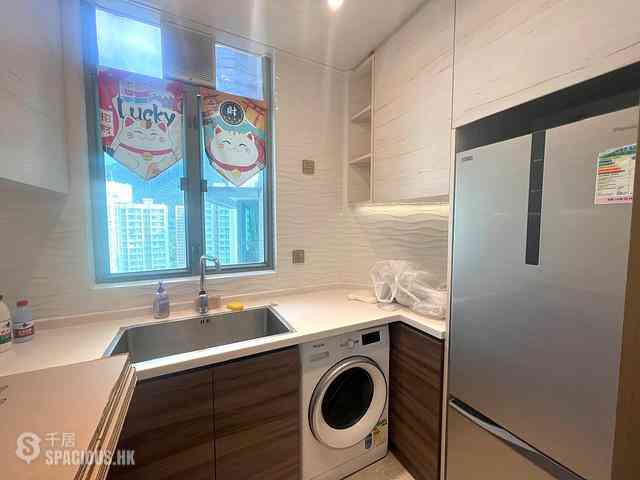 Tung Chung - Tung Chung Crescent 06