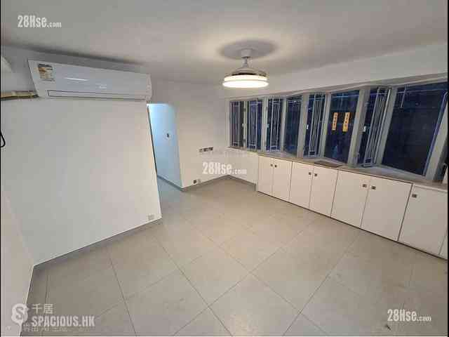 North Point - Full Wealth Gardens Block 3 (Golden Maple Court) 01