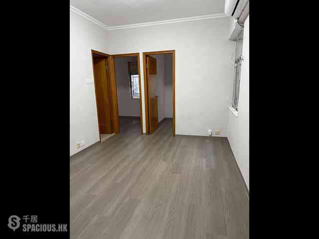 Causeway Bay - Hoi Hing Building 02