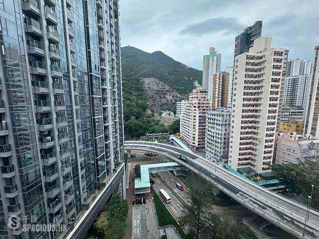Shau Kei Wan - Chuang's Heights 01