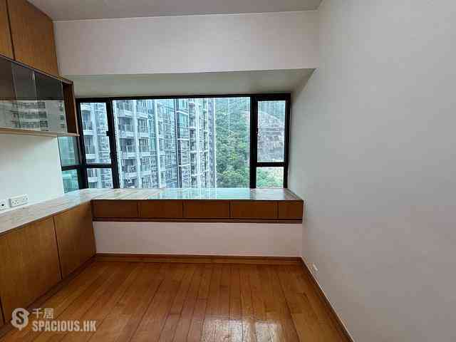 Shau Kei Wan - Chuang's Heights 02
