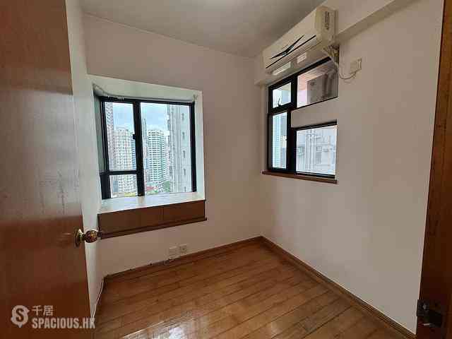 Shau Kei Wan - Chuang's Heights 04