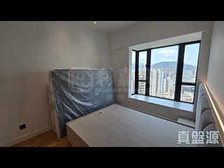 Fortress Hill - Le Sommet Block 1 07