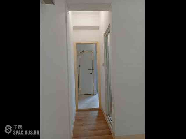 Kennedy Town - 1F-1J, Sands Street 02