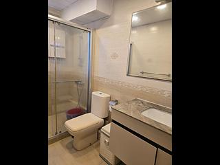 Tsim Sha Tsui East - Hilton Towers 04